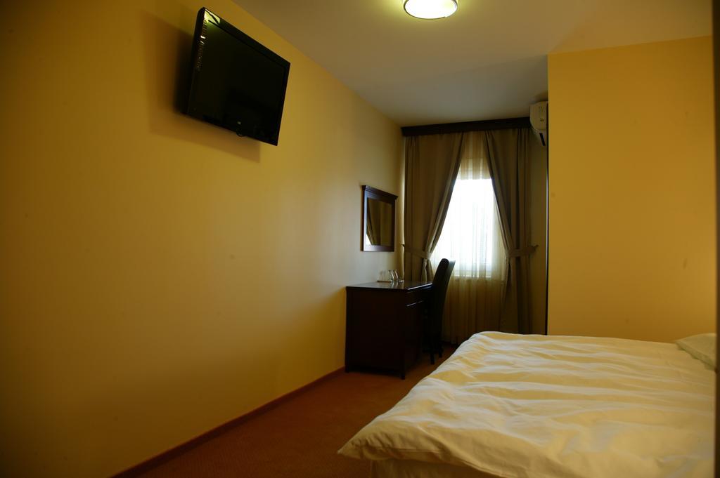 Garni Hotel Contact Belgrade Bilik gambar