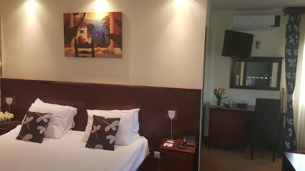 Garni Hotel Contact Belgrade Luaran gambar