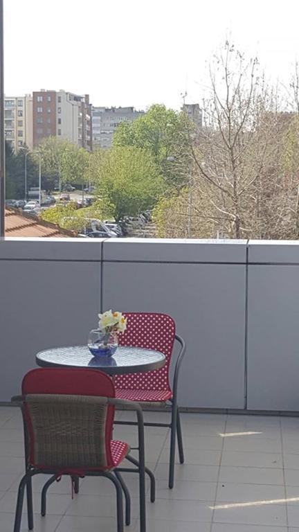 Garni Hotel Contact Belgrade Luaran gambar
